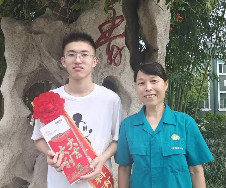 徐淑英愛(ài)心基金-花帝力量5